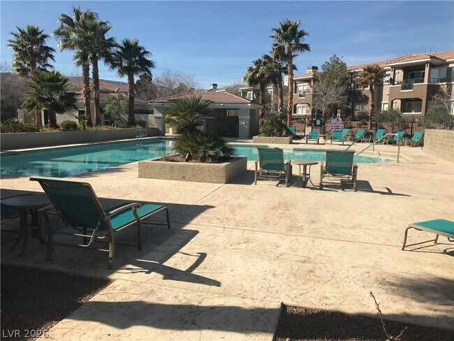 Building Photo - 10809 Garden Mist Dr