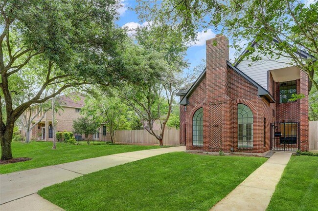 Building Photo - 4815 Willow St