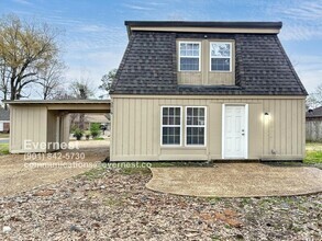 Building Photo - 3016 Dothan St