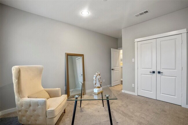 Building Photo - 8474 Berry Green Ln