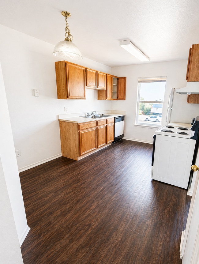 Building Photo - AVAILABLE NOW; APPLY TODAY AT OUR WEBSITE!!