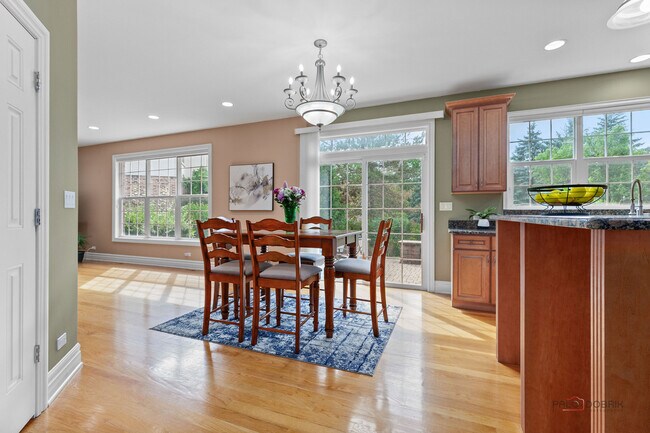 Building Photo - 312 Camargo Ct