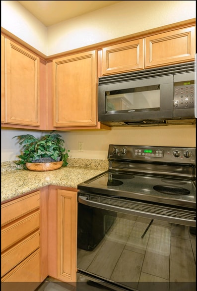 Building Photo - 9708 E Via Linda