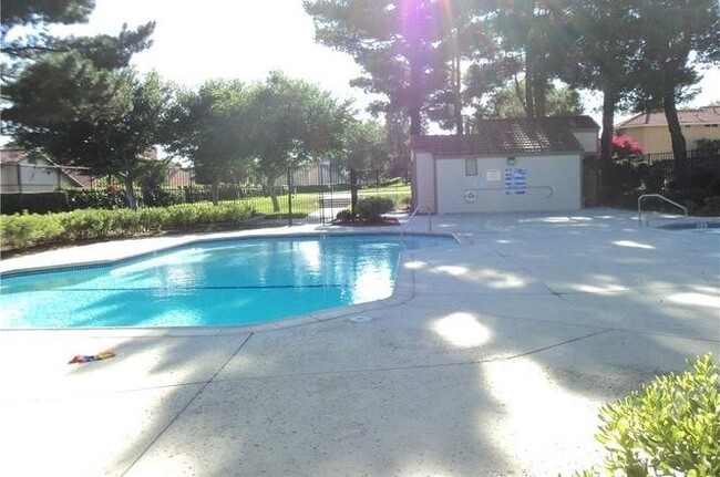 Building Photo - LIVE THE DREAM IN A PRIVATE HOA COMMUNITY ...
