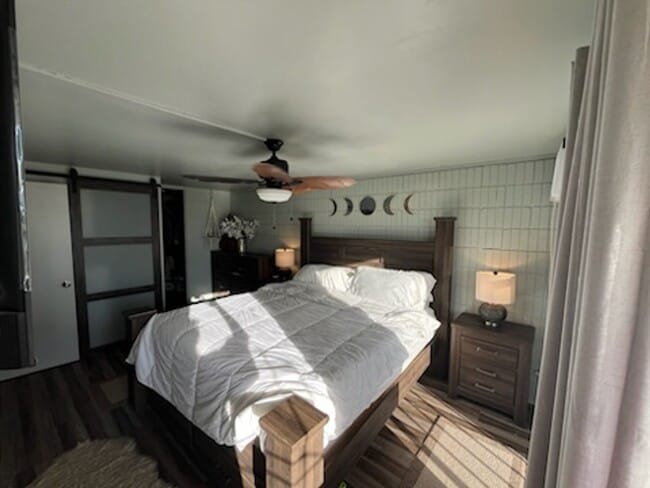 Building Photo - Come and Enjoy Hawaii Living