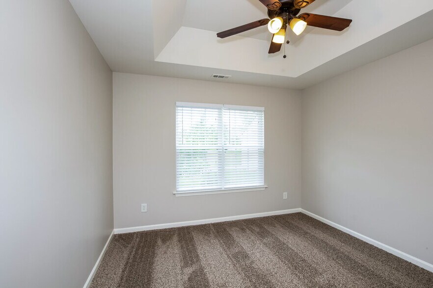 Building Photo - 9008 Broad Ridge Ct