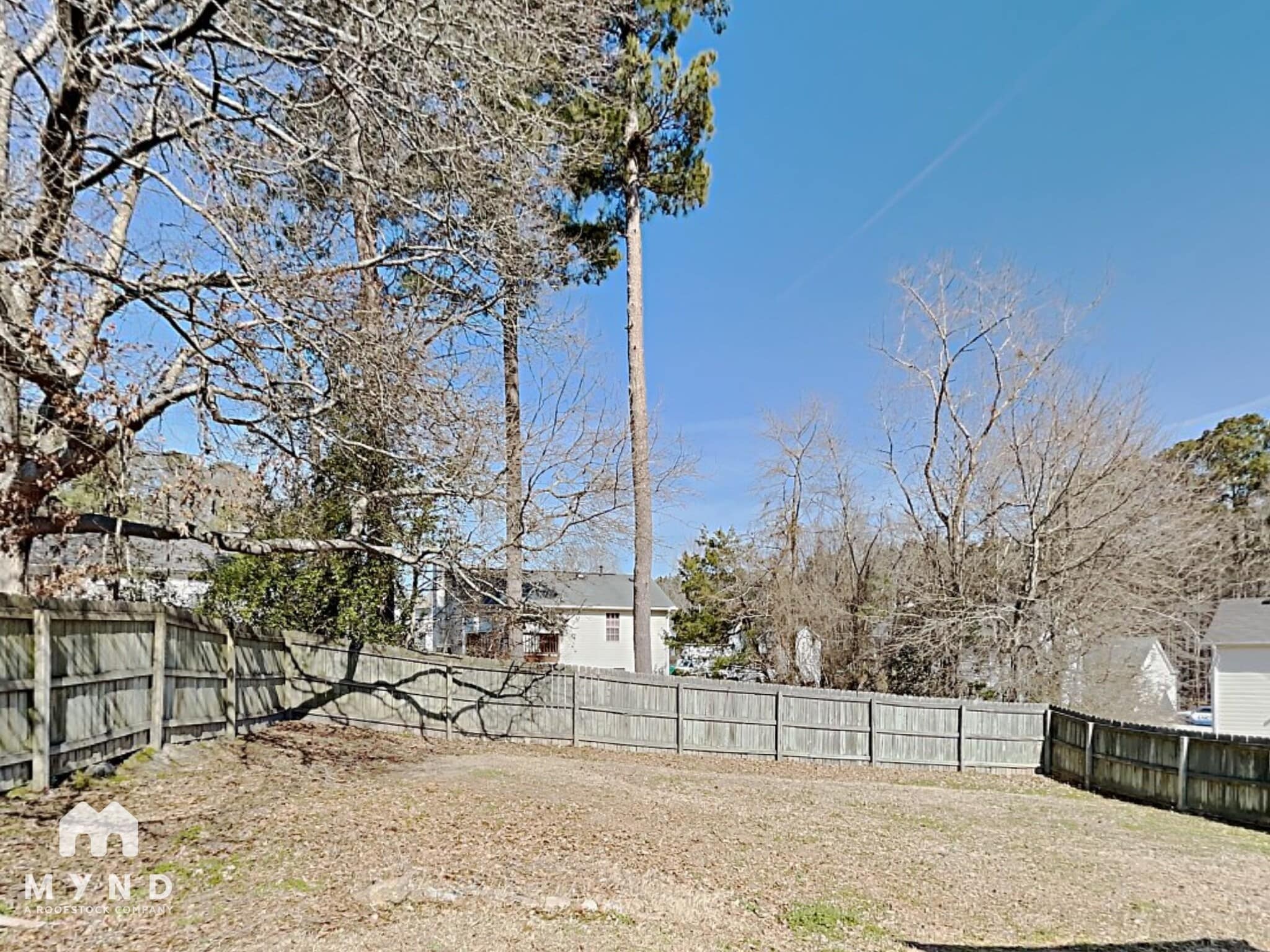 Building Photo - 6454 Eastbriar Dr