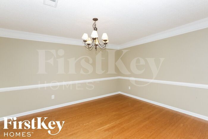 Building Photo - 8903 Forest Breeze Dr