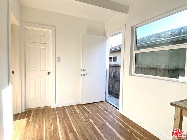 Building Photo - 2948 Exposition Blvd