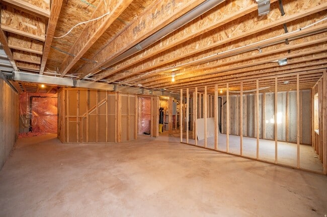 Building Photo - 4088 E Oakland Hills Dr