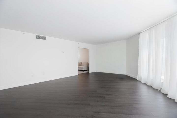 Building Photo - 2565 S Ocean Blvd