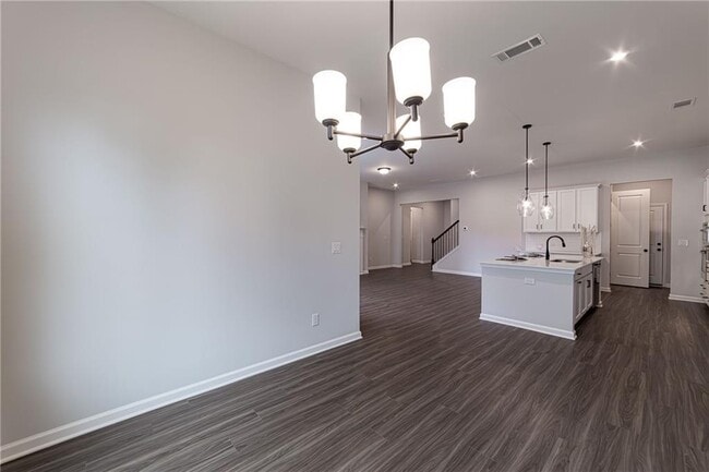 Building Photo - 212 Birchwood Row