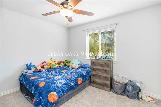 Building Photo - 645 Sugar Creek Rd