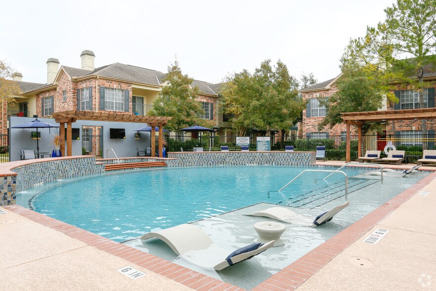 Aston at Cinco Ranch 22400 Westheimer Pky Katy TX 77450 Apartment