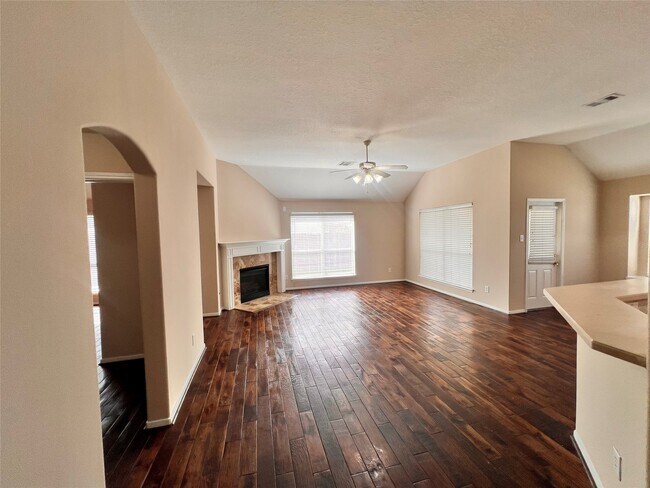 Building Photo - 4815 Wilderness Glen Ct