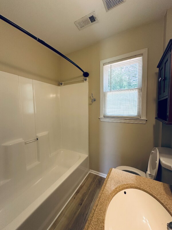 Building Photo - 4104 Comanche Dr