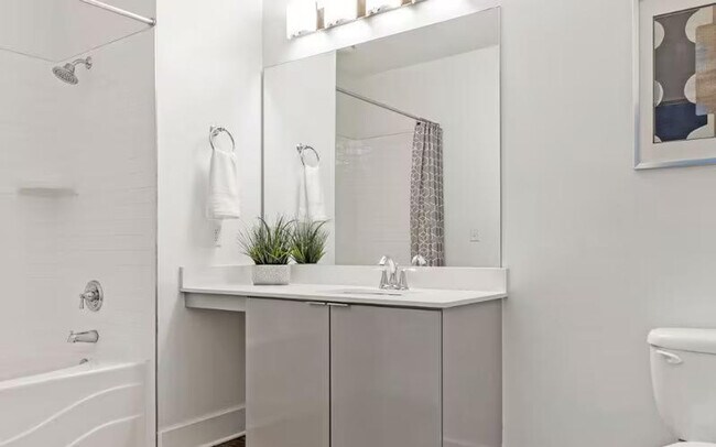 Building Photo - 357 Felton Dr NE