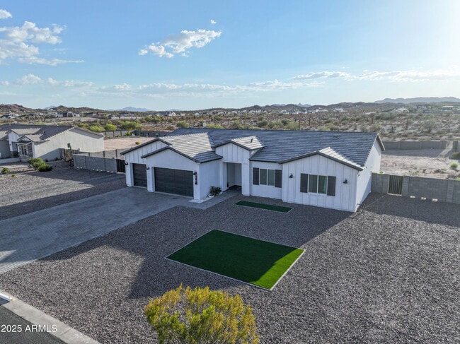 Building Photo - 28143 N QUINTANA Pl