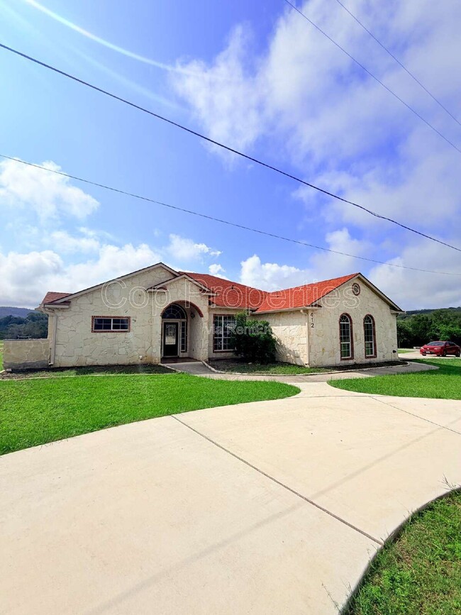 Building Photo - 412 Shayla Ln