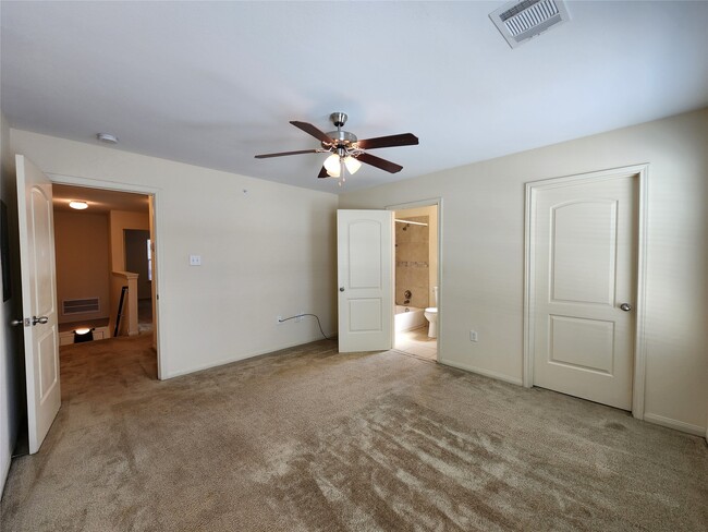 Building Photo - 1714 Doyle Ct