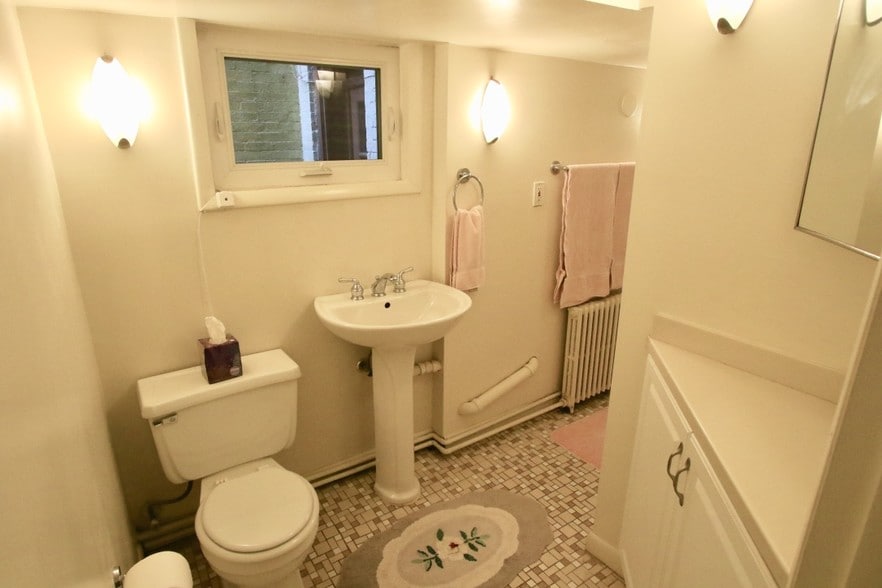 bathroom - 1713 Riggs Pl NW