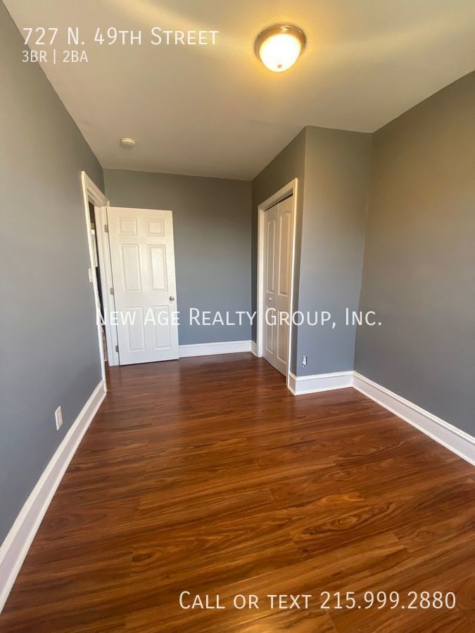 Building Photo - 727 N 49th St