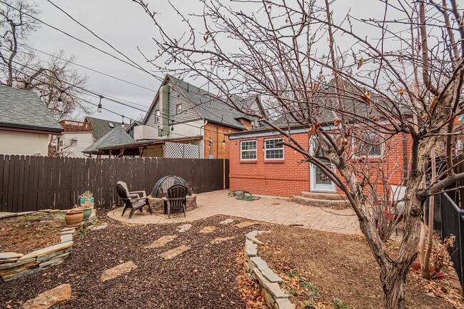 Building Photo - Charming 3BD, 2BA Wash Park Home with 2-Car Garage
