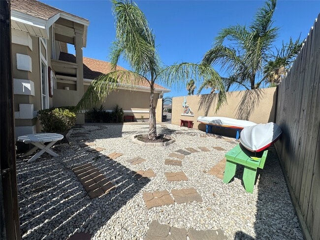 Building Photo - 14833 Cobo De Bara Cir