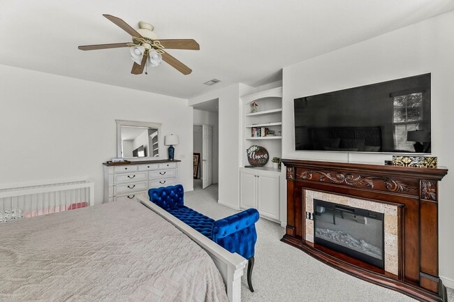 Building Photo - 4 Bedroom Home in the Beautiful Bridgeport Community!