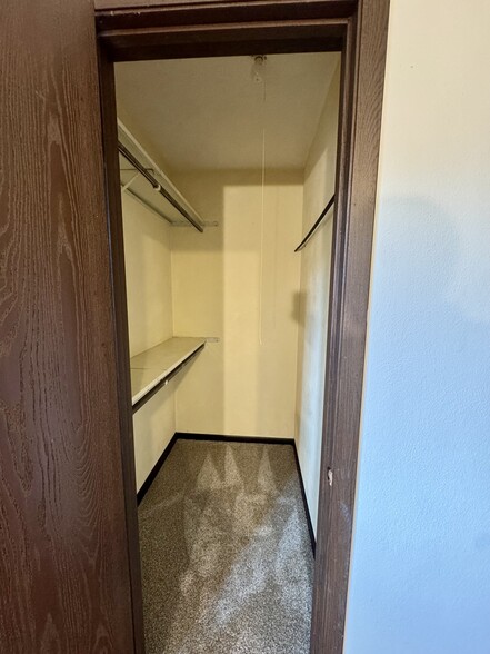 Building Photo - 1211 48th Ave