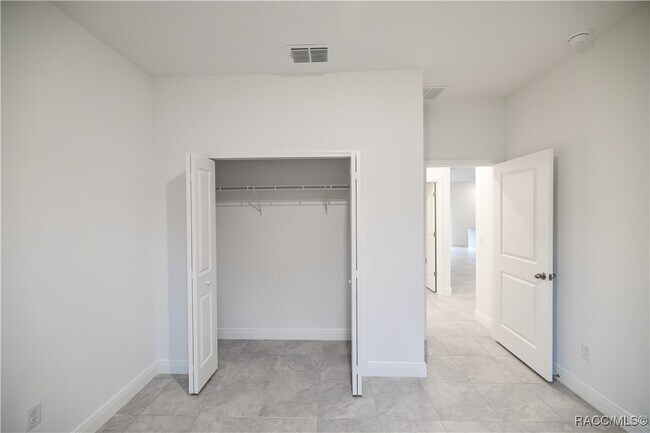 Building Photo - 2412 SW 163rd Pl