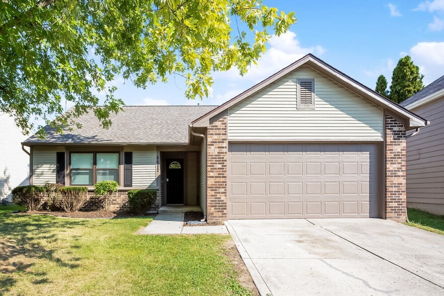 Primary Photo - 6682 Dunsany Ct