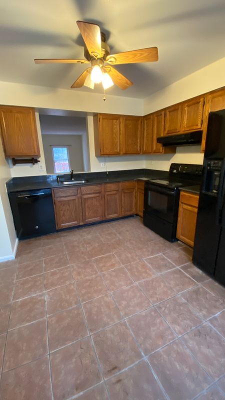 Building Photo - 15009 Pine Top Ln