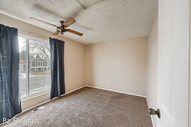 Building Photo - 3 br, 1.5 bath House - 10011 Clay Street