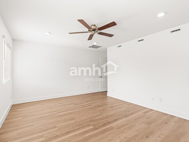 Building Photo - 5842 Fly Fisher St