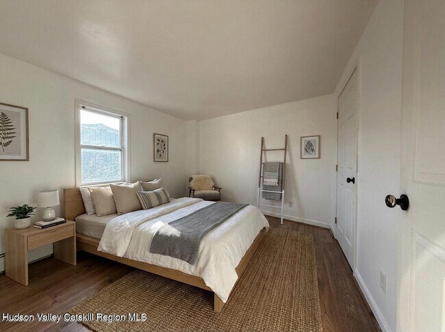 Building Photo - 4 Frederick St