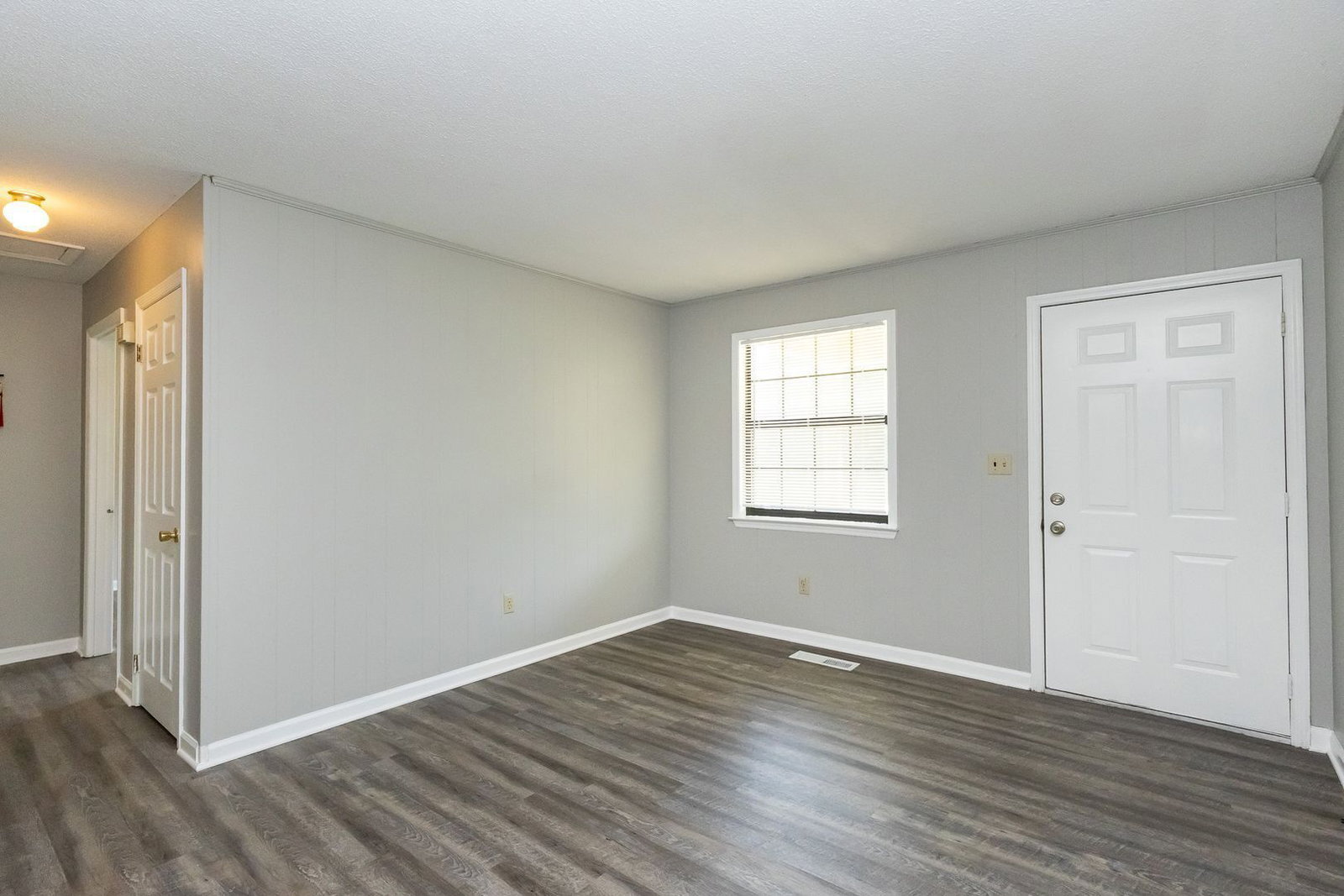 Building Photo - 1418 Baggett Rd