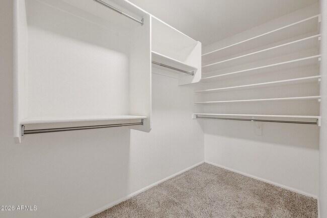 Building Photo - 5245 N 125th Ave