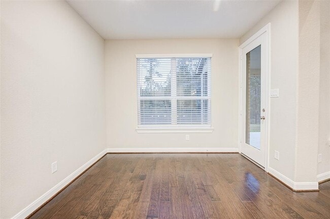 Building Photo - 14017 Northline Lake Dr