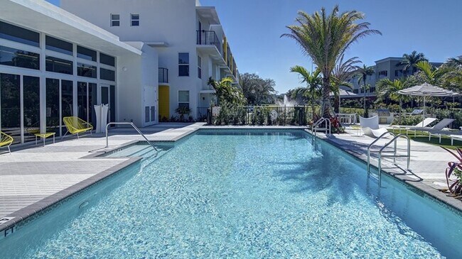 Building Photo - 5500 Broken Sound Blvd NW