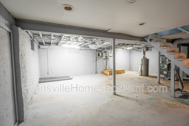 Building Photo - 1112 Bellemeade Ave