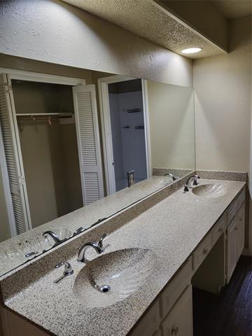 Building Photo - 3612 Spring Meadows Dr