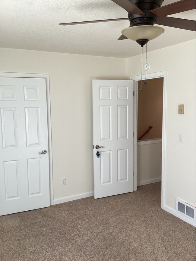 Building Photo - 66 NW 33rd Pl