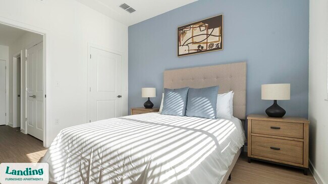 Building Photo - 7301 Lake Bank Lp