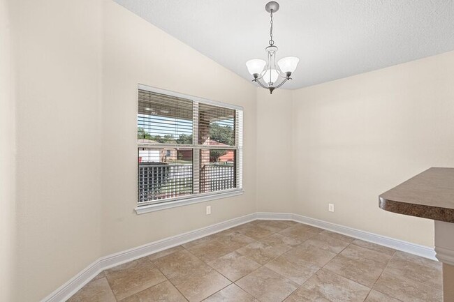 Building Photo - 4845 Makenna Cir