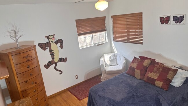 Building Photo - 5965 Wilbur Ave