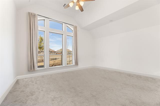 Building Photo - 2250 Macy Wy