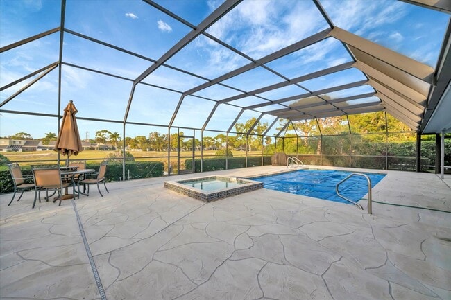 Building Photo - Furnished 3BR/3BA Home with Den, Heated Pool & Lanai in *The Meadows* Sarasota