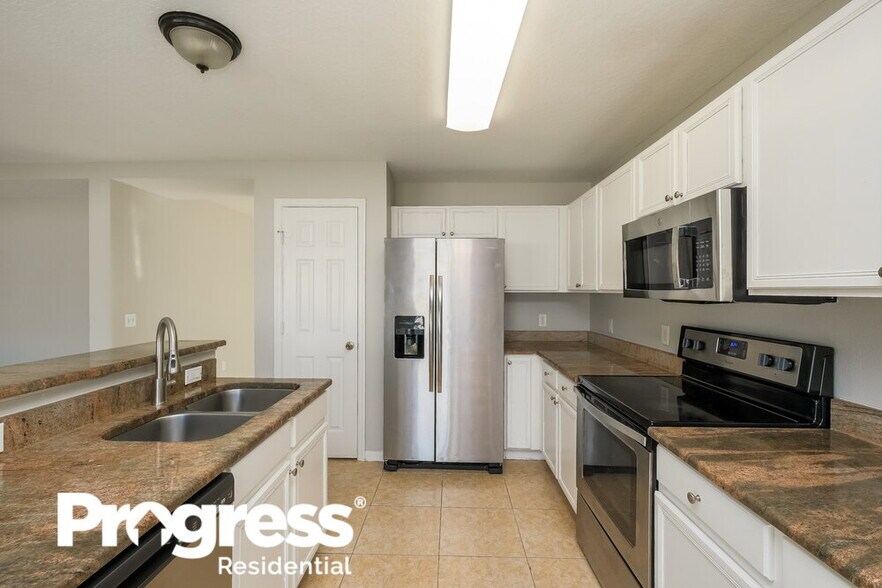 Building Photo - 10506 Early Light Ct