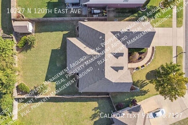 Building Photo - 10227 N 120th E Ave